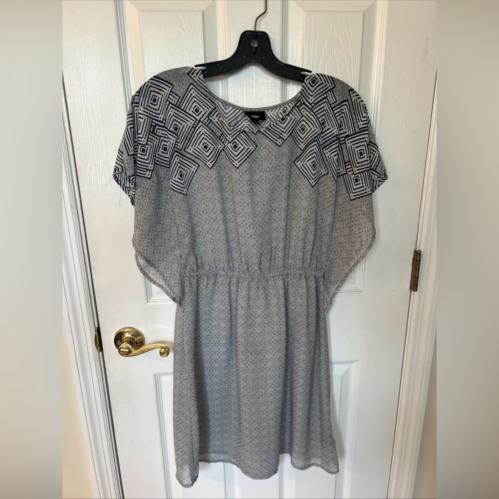 NWOT Mossimo Lightweight Chic Tunic Short Dress Coverup Gray Women’s S
